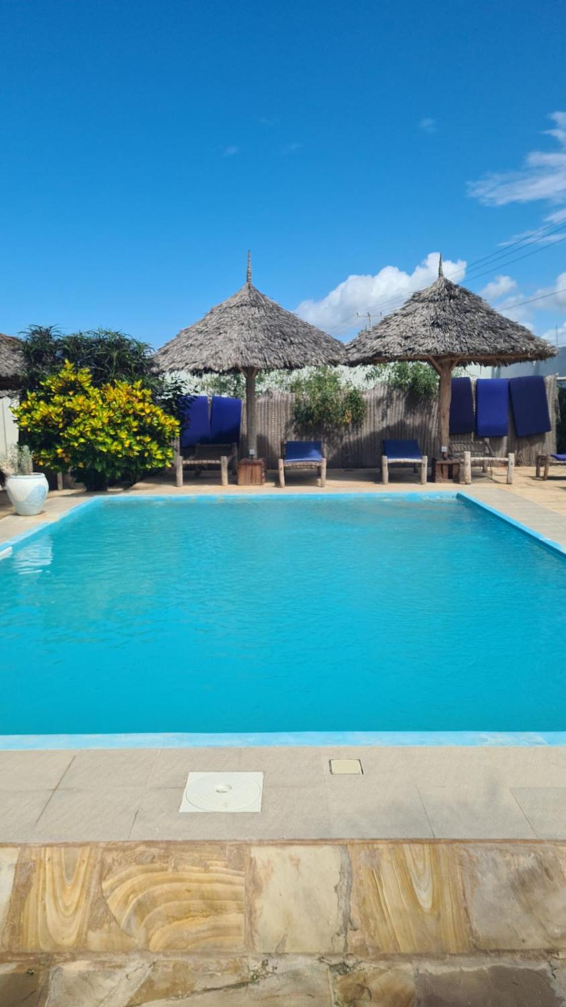 Blue Moon Villa Pwani Mchangani Luaran gambar